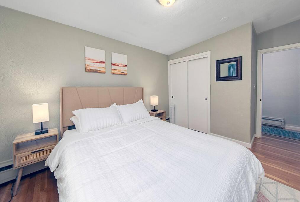 Couples And Beach Lovers Meet Your Needs In One Location Marblehead Εξωτερικό φωτογραφία